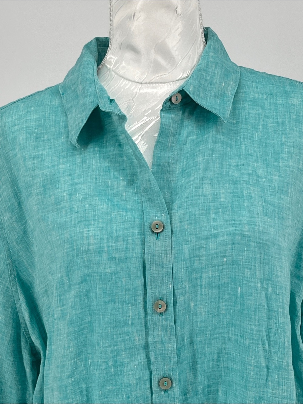 Chicos Linen Shirt Sz 3 No-Iron Classic Fit 3/4 Sleeve Classic Fit Downtown Girl